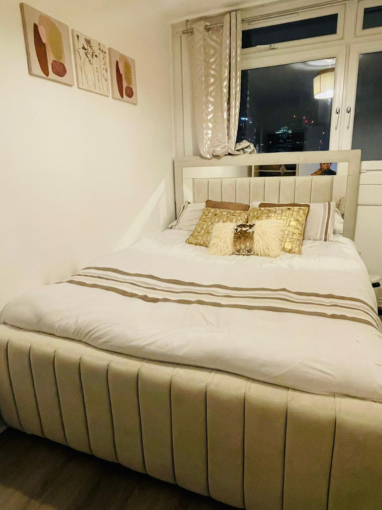 Brave Mirror Bed - Moon Sleep Luxury Beds
