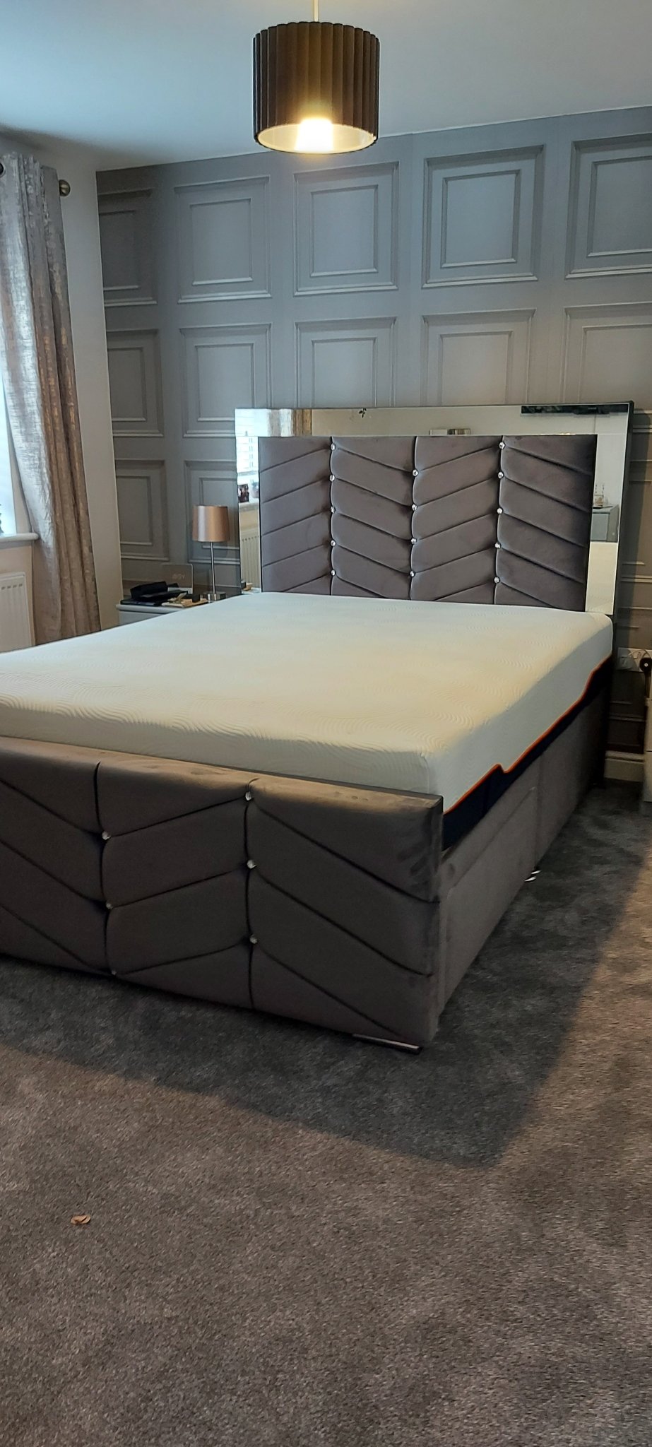 Skyline Mirror Bed - Moon Sleep Luxury Beds