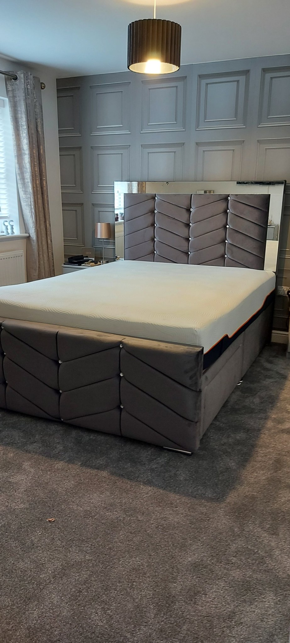 Skyline Mirror Bed - Moon Sleep Luxury Beds